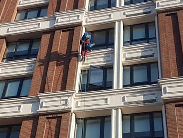 Alpinisti Utilitari Bucuresti